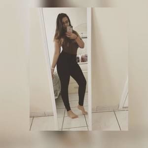 Meet your Posher, Celeste